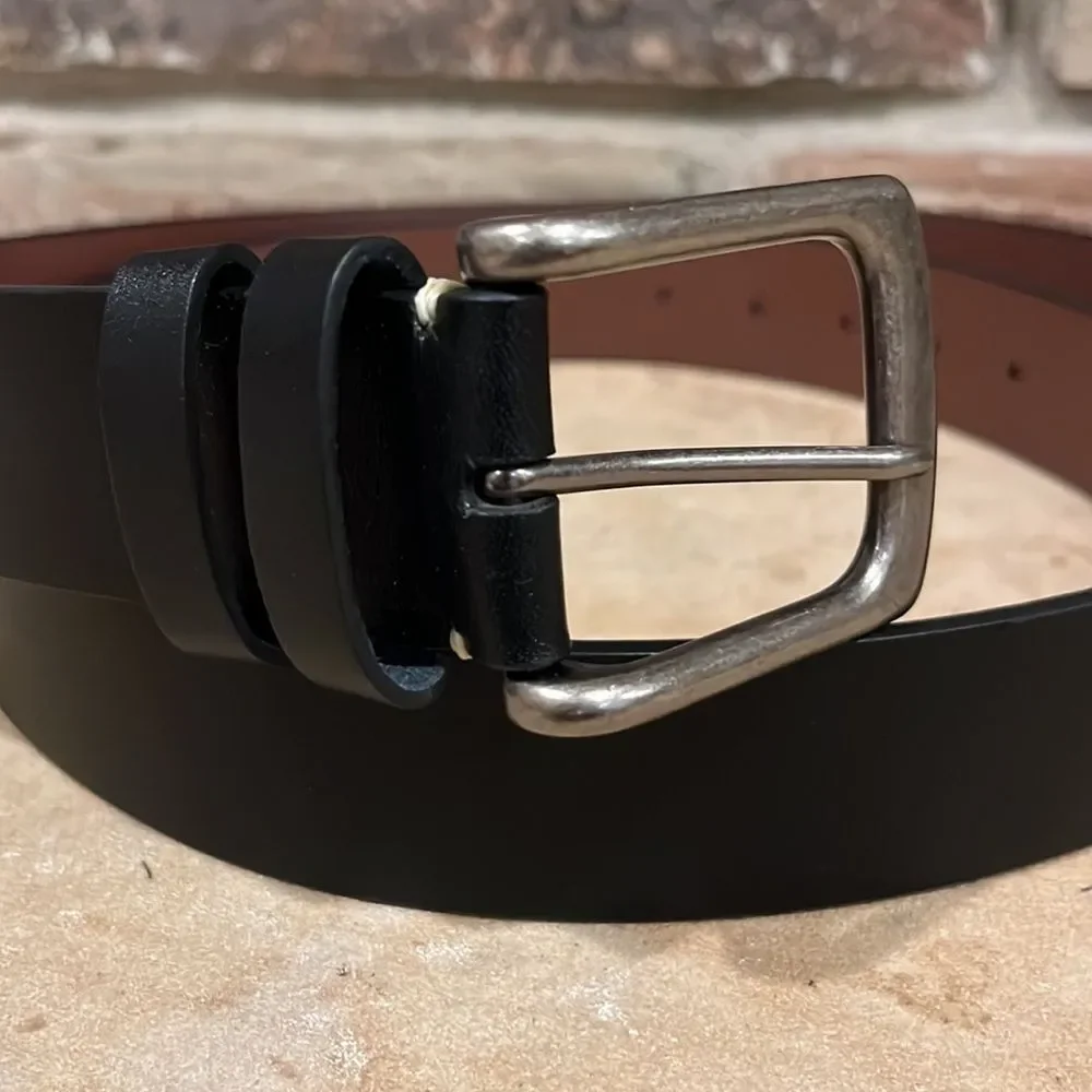Roundtree & Yorke Black Full Grain Leather Simple Belt
